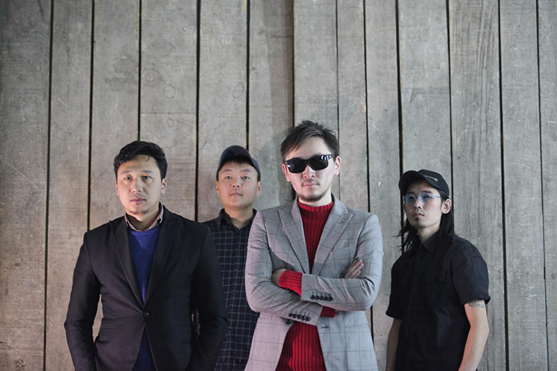 А-Sound: “Амьдрахыг хүсдэг болохоор л амьд хөгжим сонсдог”